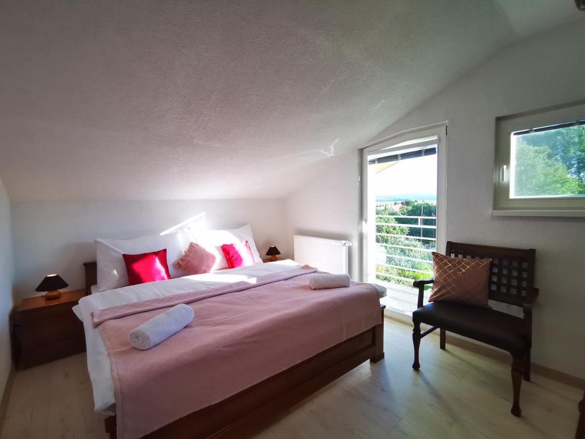 Vila Viktoria Štôla Buitenkant foto